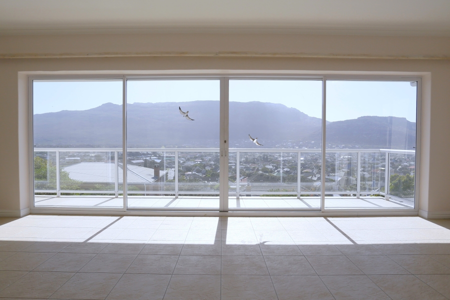 To Let 3 Bedroom Property for Rent in Fish Hoek Western Cape